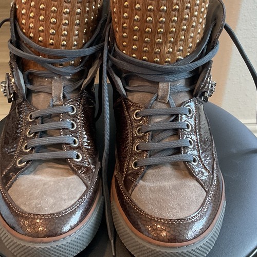 Sneakers alte stringate