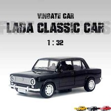 Modellino auto d'epoca LADA