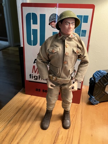 Figurina soldato del mondo