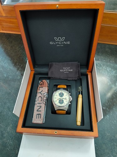 Glycine combat 44mm - combat,