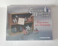 ESPOSITORE IN  LEGNO PER