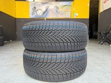 Usato: 2 Gomme 225/40R19 93V XL Nexen Pneumatici Invernali 97% residui