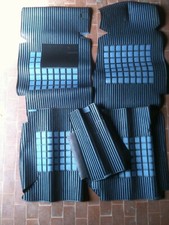 Fiat 132 berlina unificata. Tappetini gomma. Vari colori.