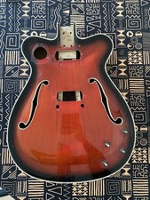 chitarra elettrica vintage VOX