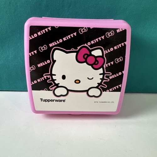 Tupperware sandwich keeper - sandwich,