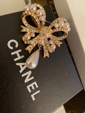 Spilla CHANEL bellissimo