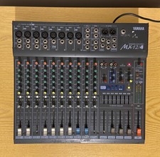 Mixer audio Yamaha MX 12/4