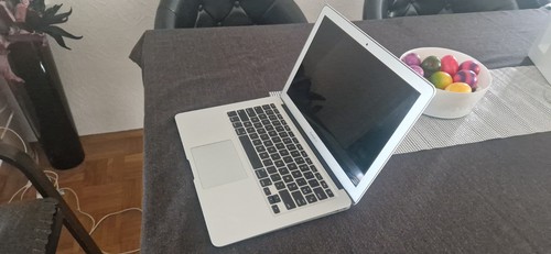 Apple macbook air - 13", (early