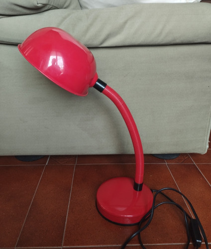 Lampada rossa metallo