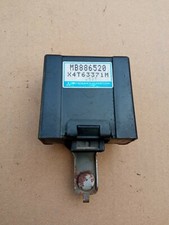 Centralina Mitsubishi Pajero 2 GLS blocco differenziale posteriore MB886520 .