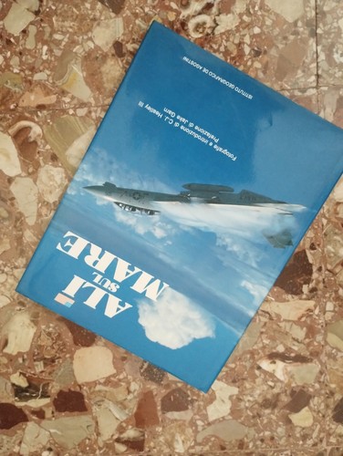 Libro aerei ali sul - aerei:, 🛩️