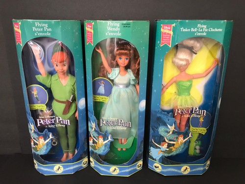 Flying peter pan wendy - peter,