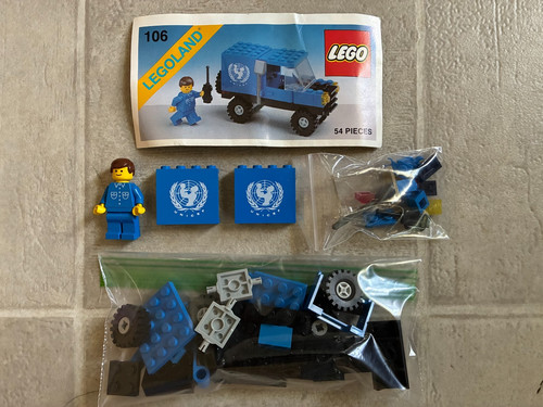 Lego 106 classic town unicef - lego,