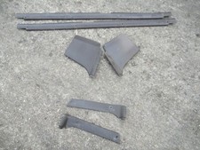 FIAT UNO Sting (e 3 porte) - Set battitacco per moquette marrone- Ricambio usato