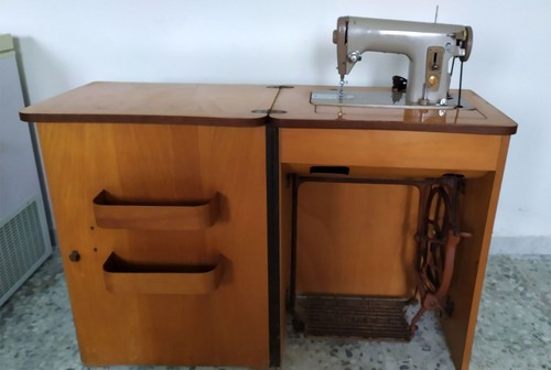 Macchina cucire singer a - cucire,