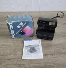 Fotocamera istantanea Polaroid 636 Close Up con scatola e flash integrato testata