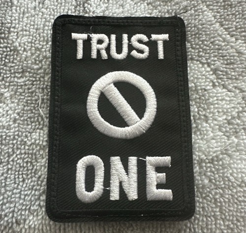 Trust one 2x3 toppa morale - trust,