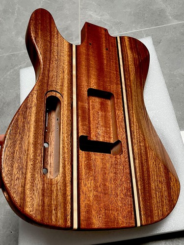 Corpo chitarra pezzi fatto a - corpo,