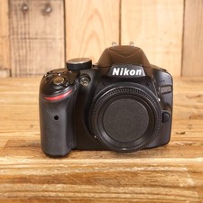 Used Nikon D3200 DSLR Camera