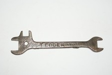 Vecchia antica chiave orfana