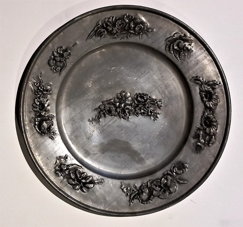 Piatto decorato sbalzo con - piatto,
