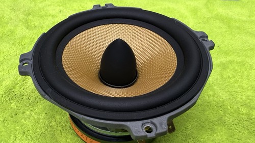 Bowers and wilkins 686 - b&w,