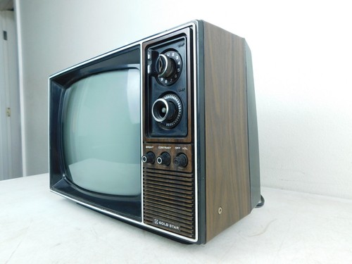 Portatile vintage b - tv,