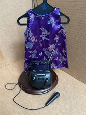 Completo e macchina karaoke