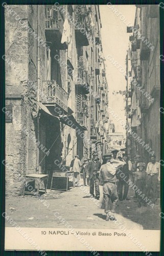 Napoli città vicolo - napoli, basso