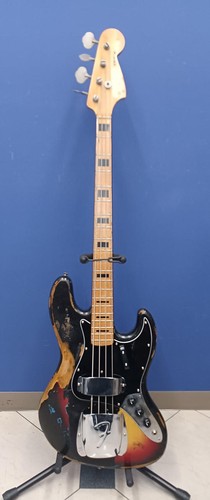 Basso elettrico modello - basso,