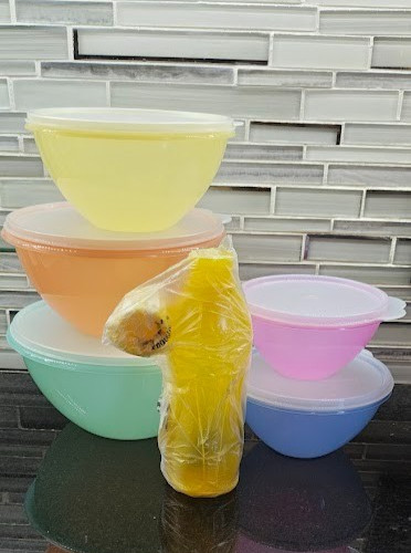 Tupperware wonderlier set - tupperware,