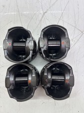 4 pistoni per Ford S-Max
