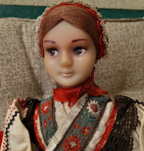 Bambola souvenir costume