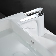 Rubinetto miscelatore lavabo