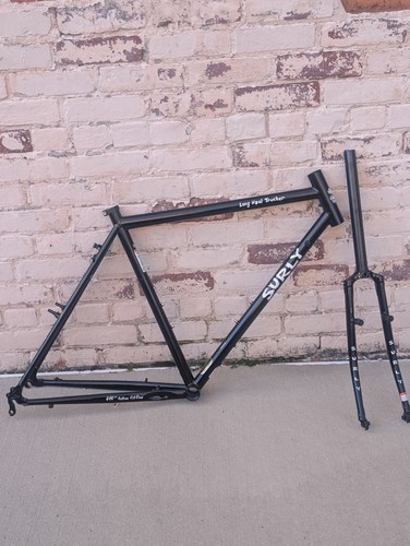 Camionista surly lungo raggio - camionista,