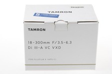 TAMRON 18-300 mm f/3,5-6,3 Di III-A VC VXD per Fujifilm X - SNr: 010084