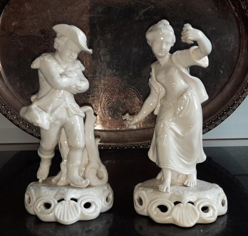 Due figure allegoriche
