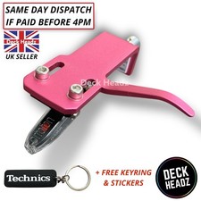 Cuffia rosa con cartuccia e