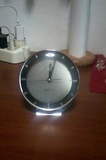 orologio a corda con difetti