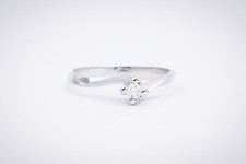 Anello Solitario Valentino oro