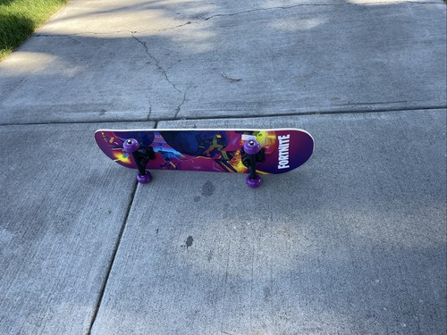 Skateboard