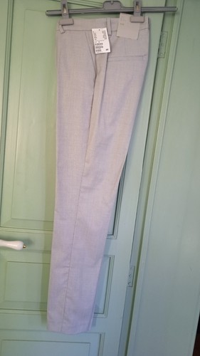 Pantaloni grigio chiaro