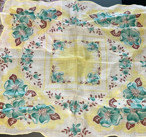 Fazzoletto smerlato vintage