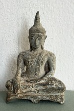 Antico Buddha Thailandese