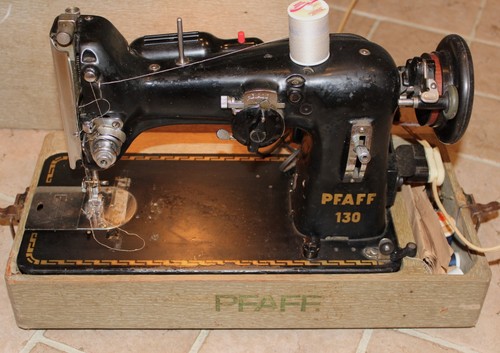 Macchina cucire vintage - da,