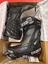 TCX R-S2 EVO Motorcycle Race