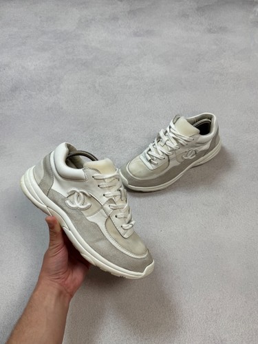 Scarpe sneakers autentiche