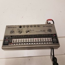 ROLAND TR 606 DRUM MACHINE