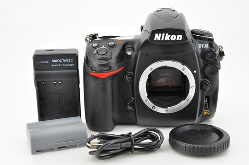 Nikon d700 megapixel - 12,1,