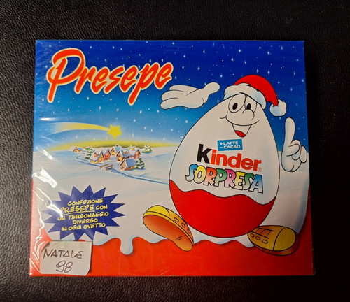 Kinder ferrero presepe - presepe, natale